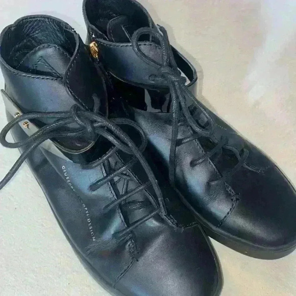 Giuseppe Zanotti James high top black patent strap leather sneakers - Picture 3 of 12